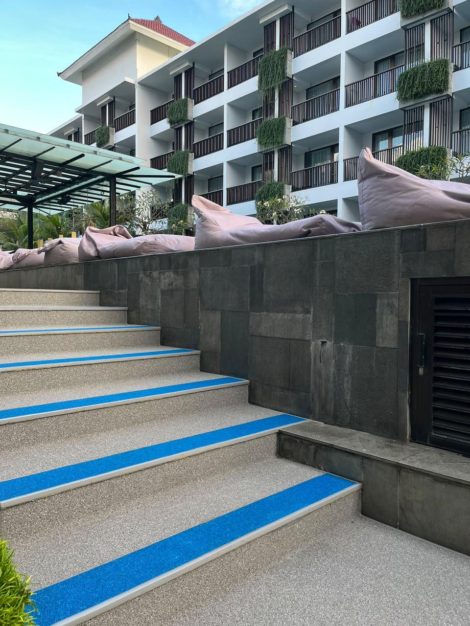 Outdoor Stairs Bali Dynasty Hotel